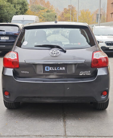 
								TOYOTA AURIS 1.6 2009 full									