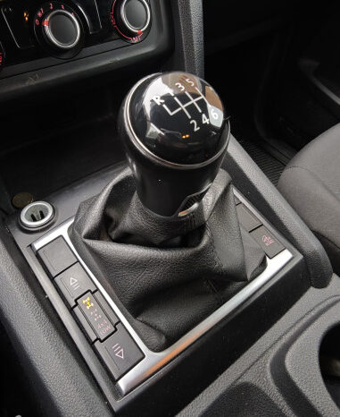 
								VOLKSWAGEN AMAROK TRENDLINE 4X4 2023 full									