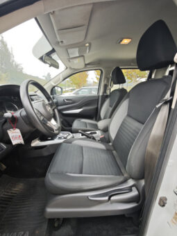 
										NISSAN NAVARA XE 4X4 AT 2024 full									