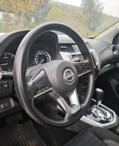 
								NISSAN NAVARA XE 4X4 AT 2024 full									